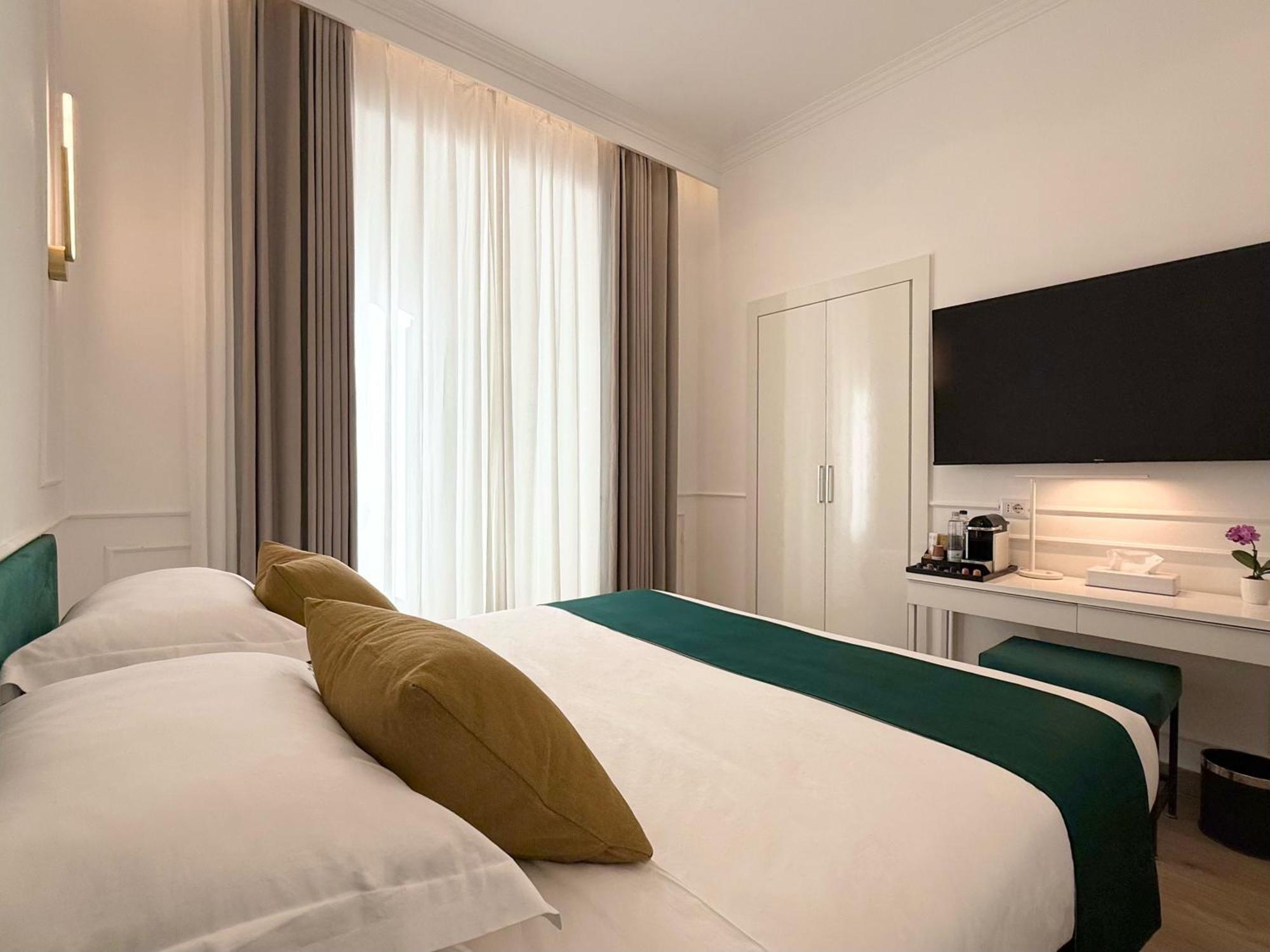 Nova Luxe Hotel Rome Exterior photo