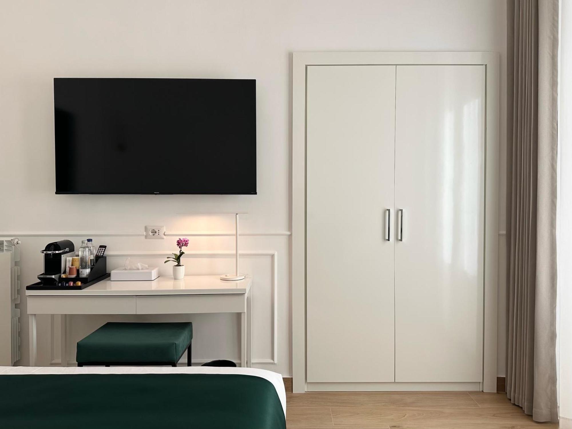 Nova Luxe Hotel Rome Exterior photo
